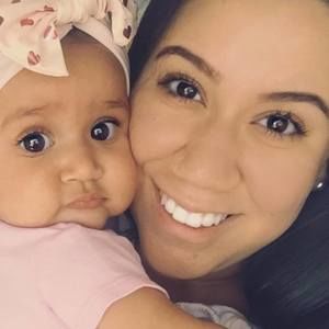 Meet your Posher, Marisa